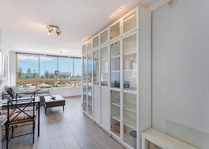 Yumbo Апартаменты